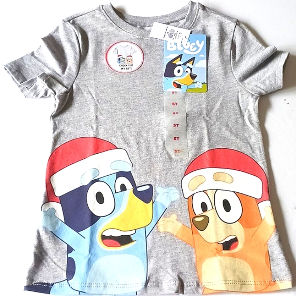 NWT BLUEY Graphic Characters Boy's Grey Multi-Colored T-Shirt Size 5T